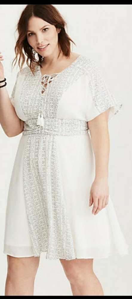 Torrid white print Dress Size 16